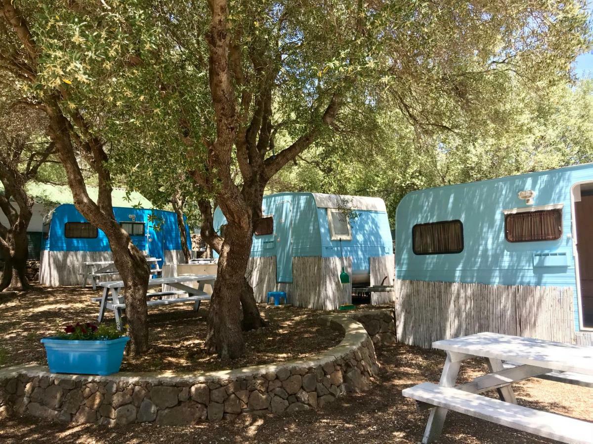 Camping Car Palmasera Cala Gonone Zewnętrze zdjęcie